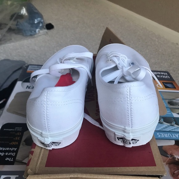 Vans authentic sneakers 7.5 women / 6 men US - Picture 2 of 4